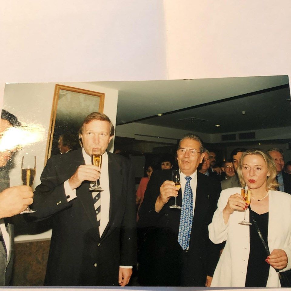 Eddy Ethem Guelsen – Gründer der HVP GmbH, beim Pre-Opening eines Hotelprojekts in Taschkent 1997