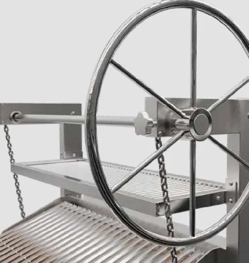 Grillrost-Hebesystem mit Handrad und Edelstahlkette am KOPA Parilla