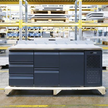 Coldline Kühltisch mit Schubladen in RAL-Farbe – individuelle Farbgestaltung für Gastronomie