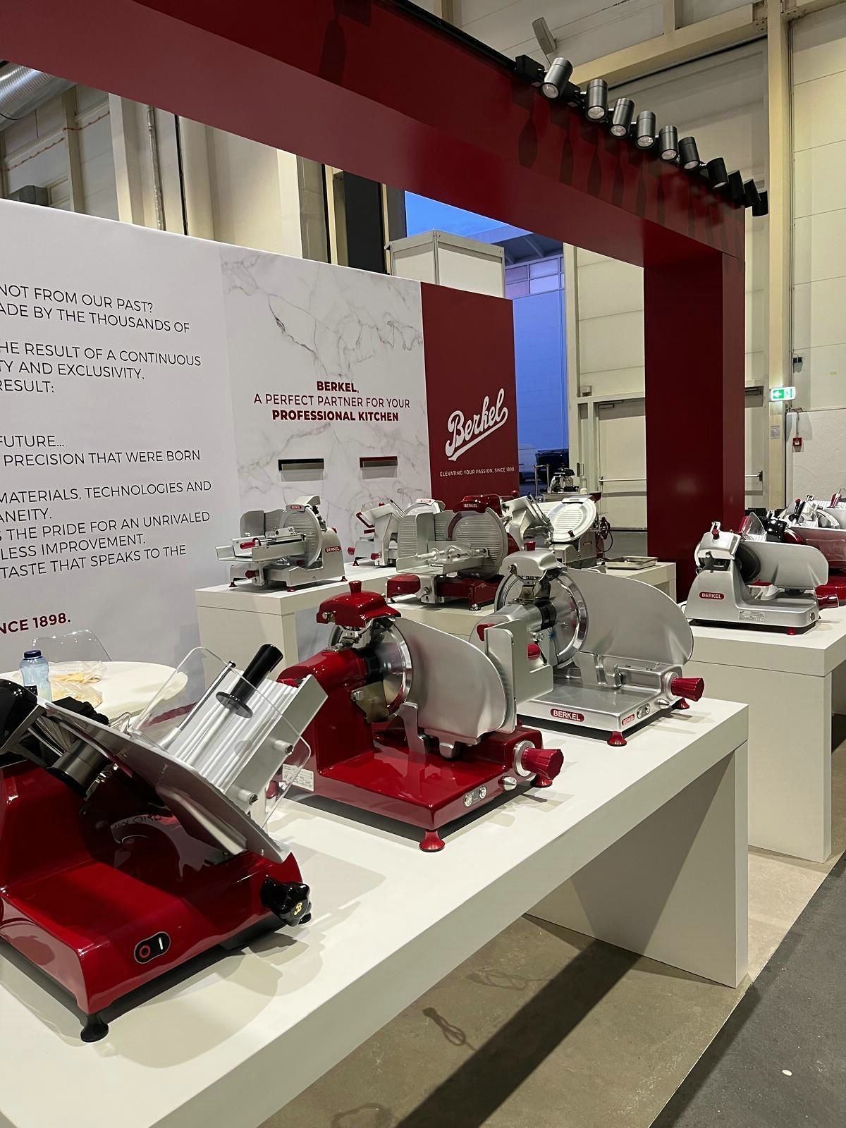 Berkel Messestand auf der Internorga 2025 mit professionellen Aufschnittmaschinen
